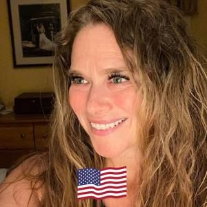 Meet your Posher, Vicky